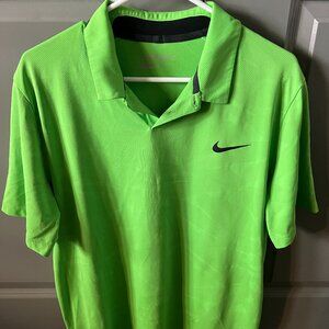 Nike Men's Large Loose Fit Golf Polo